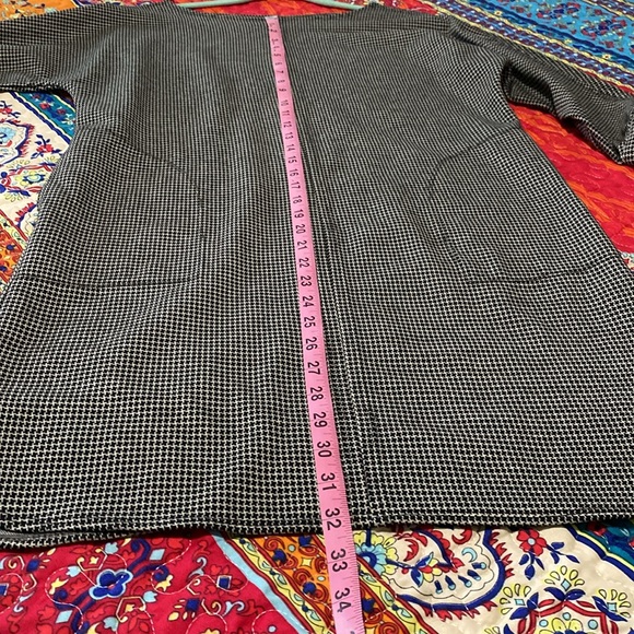 Houndstooth Pattern Dress - Picture 7 of 8